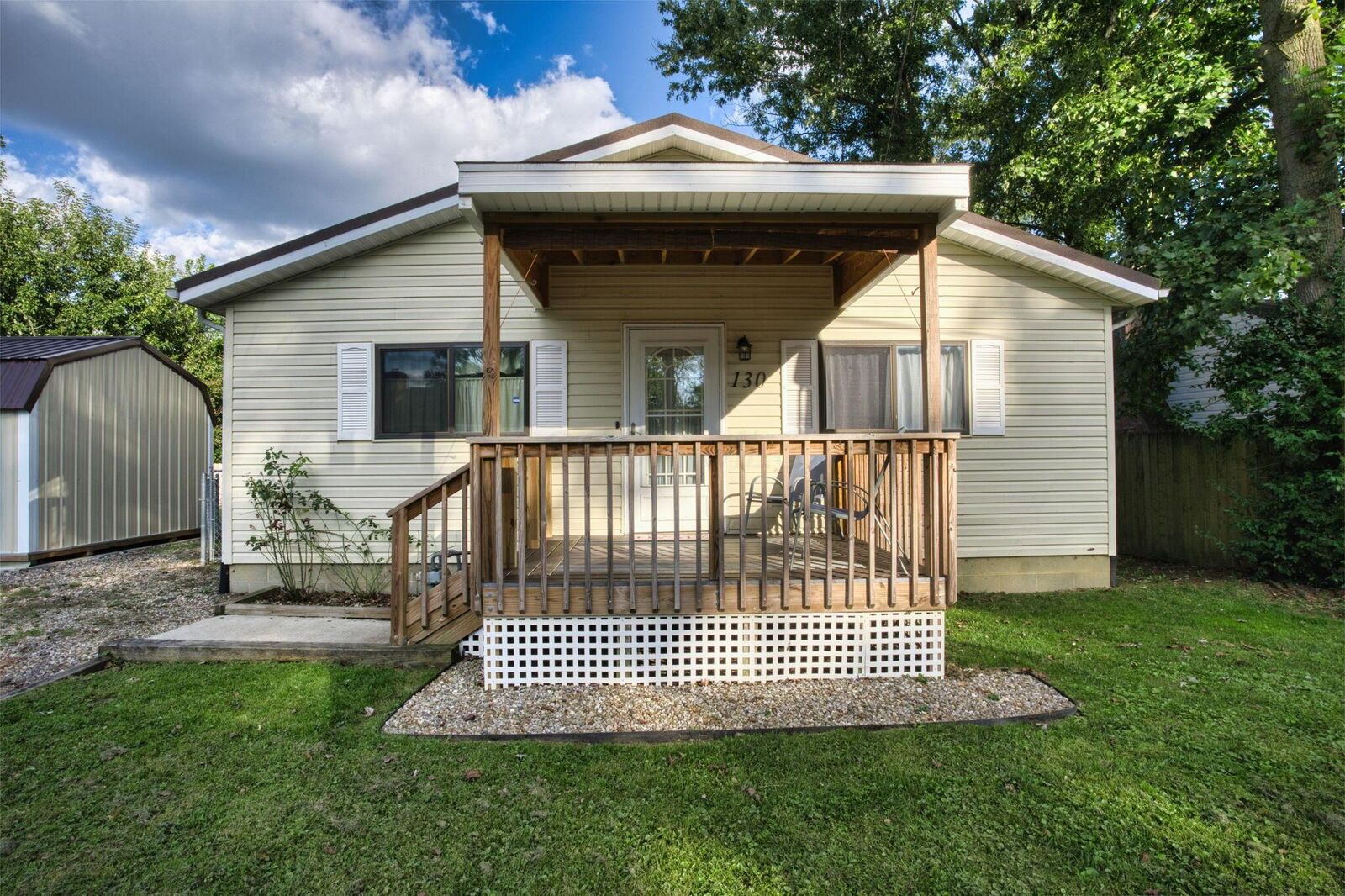 Property Photo:  130 Elliott Avenue  OH 43008 