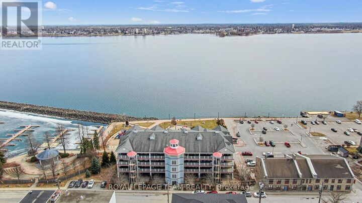Property Photo:  175 West Water Street West 205  ON K0E 1T0 