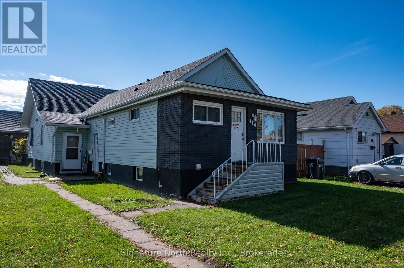 Property Photo:  114 Caroline Street  ON P7E 4T6 