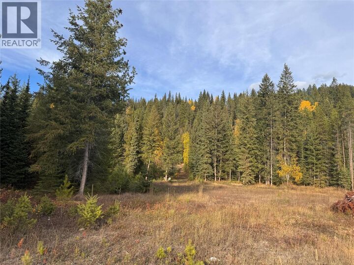 Property Photo:  2710 Big Bend Highway  BC V0A 1H1 