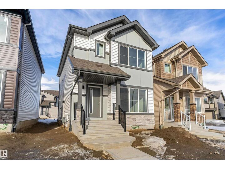Property Photo:  20808 40 Av NW  AB T6M 3G1 