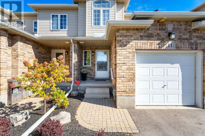 Property Photo: 20 Shackleton Drive 11 ON N1E 0C5