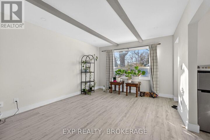Property Photo:  19 Scott Street  ON K7L 1L3 