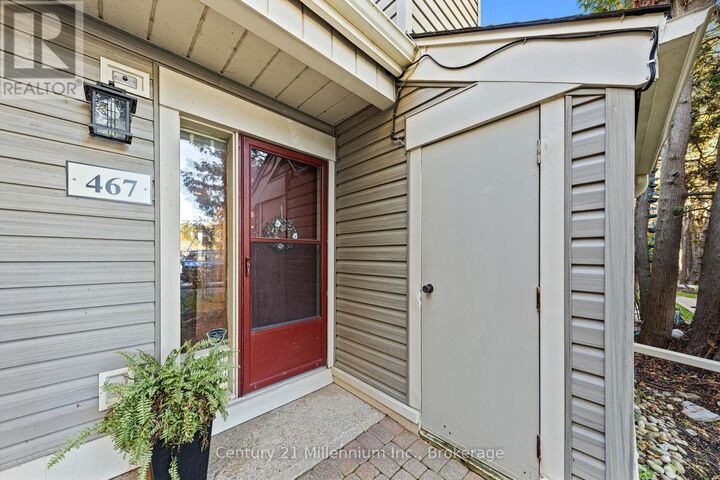 Property Photo: 467 Oxbow Crescent 7 ON L9Y 5B4