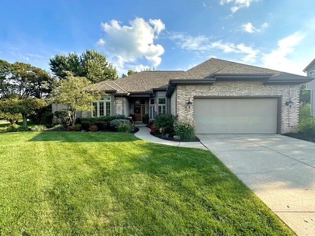 Property Photo: 2273 Hunters Ridge Boulevard OH 45434