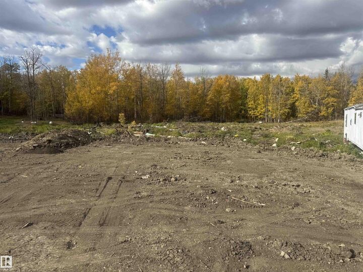 Property Photo:  51224 Rge Road 221  AB T8E 1G8 