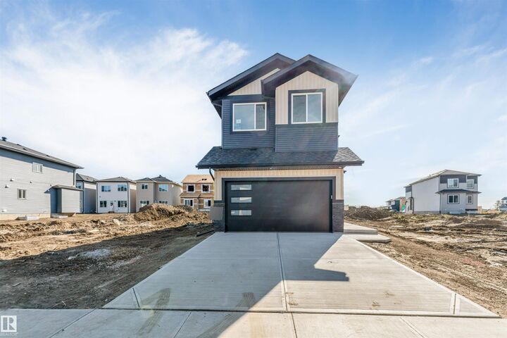 Property Photo:  4707 17 Avenue SW  AB T6X 1Y4 