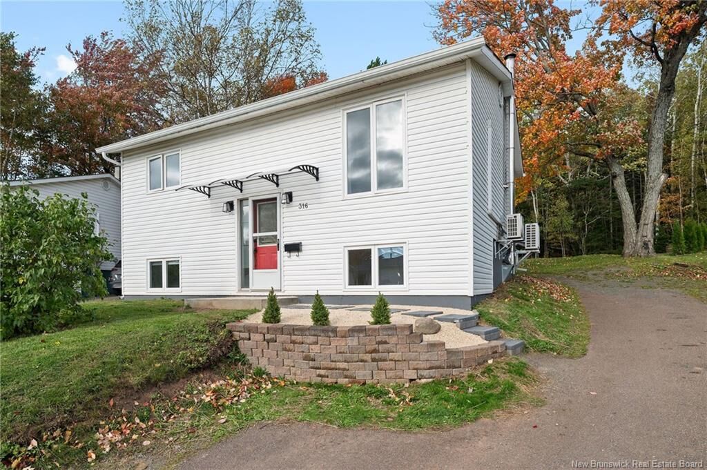 Property Photo:  316 Westbrook Circle  NB E1E 2M2 