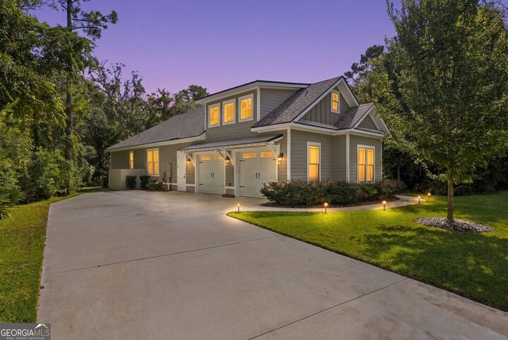 Property Photo: 201 Storey Avenue GA 31558
