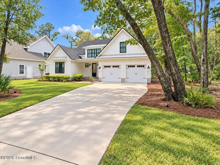 Property Photo:  1487 Sanctuary Wynd  GA 31565 