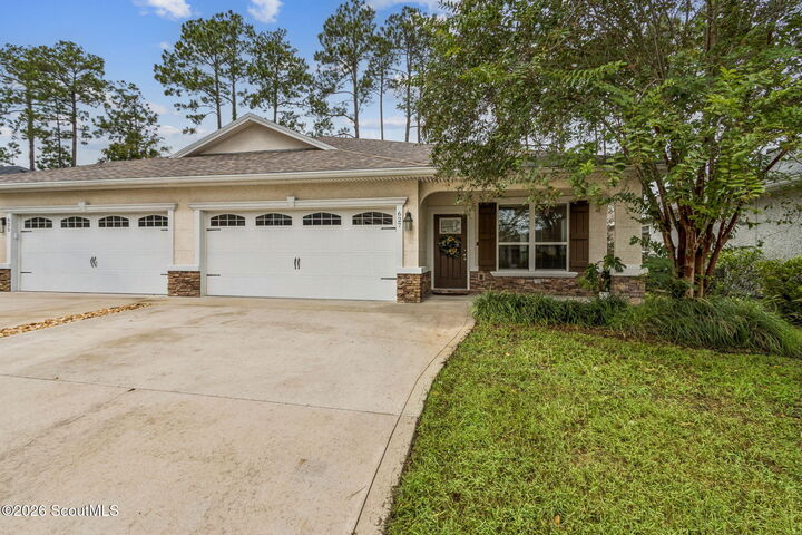 Property Photo: 627 Eagle Boulevard GA 31548