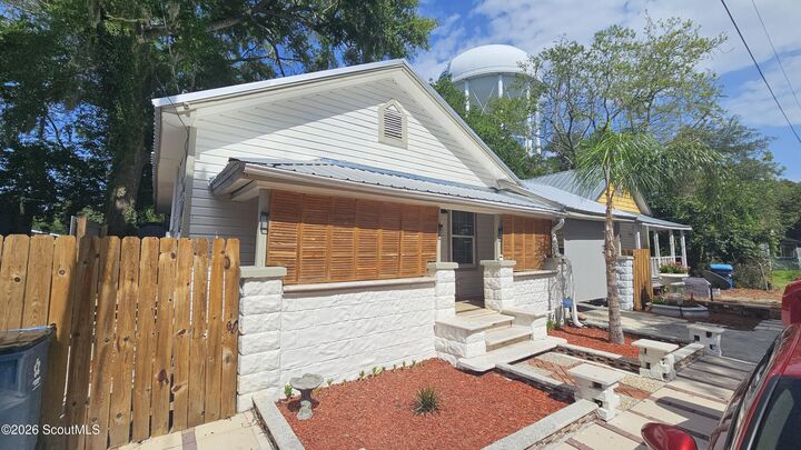 Property Photo: 912 Amherst Street GA 31520