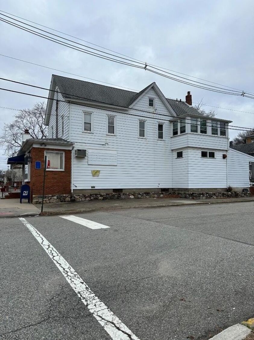 Property Photo: 636 Ringwood Ave NJ 07465