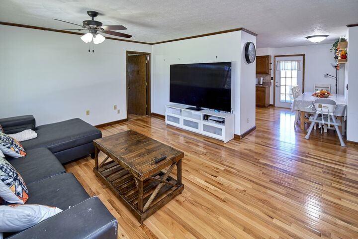 Property Photo:  2599 Cross Creek  WV 25033 