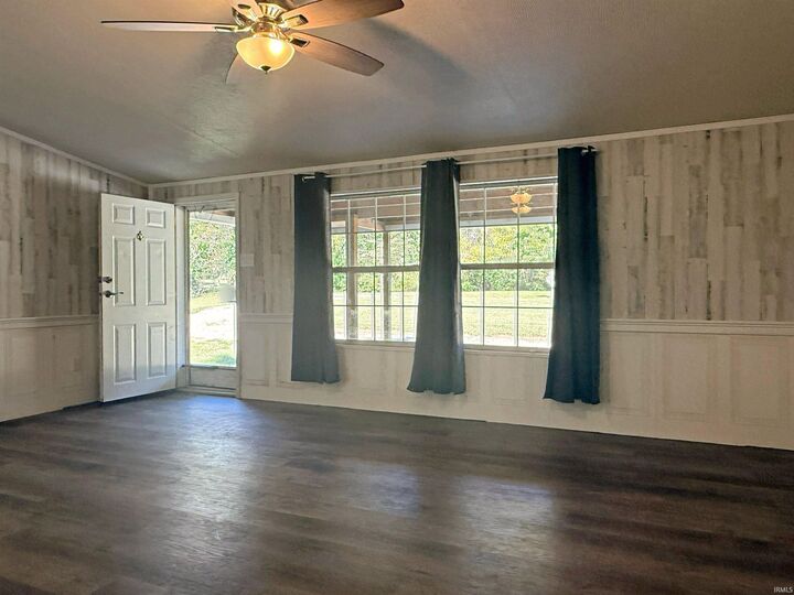 Property Photo: 312 N East Street IN 47562