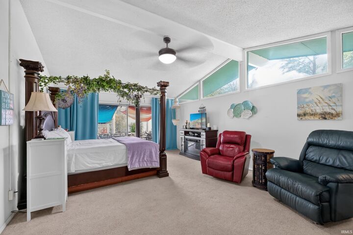 Property Photo: 2112 W Sun Valley Parkway IN 47303