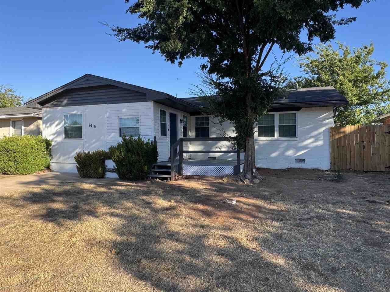Property Photo: 6115 NW Euclid Ave OK 73505
