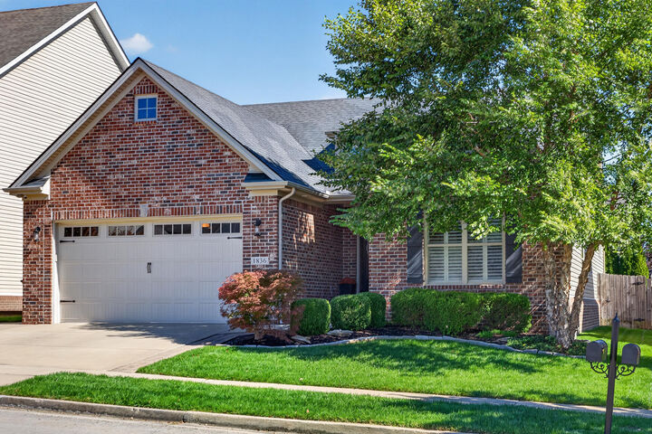 Property Photo:  1836 Battery Street  KY 40509 
