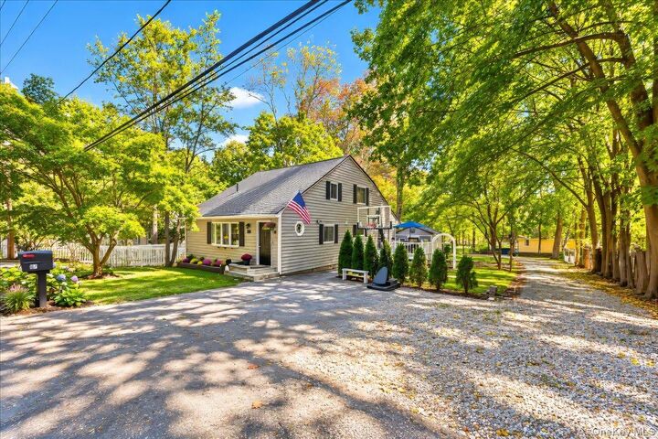Property Photo:  17 Lakelands Avenue  NY 10925 