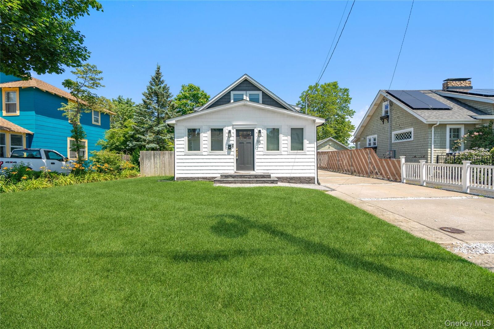 Property Photo:  55 Cleveland Street  NY 11772 
