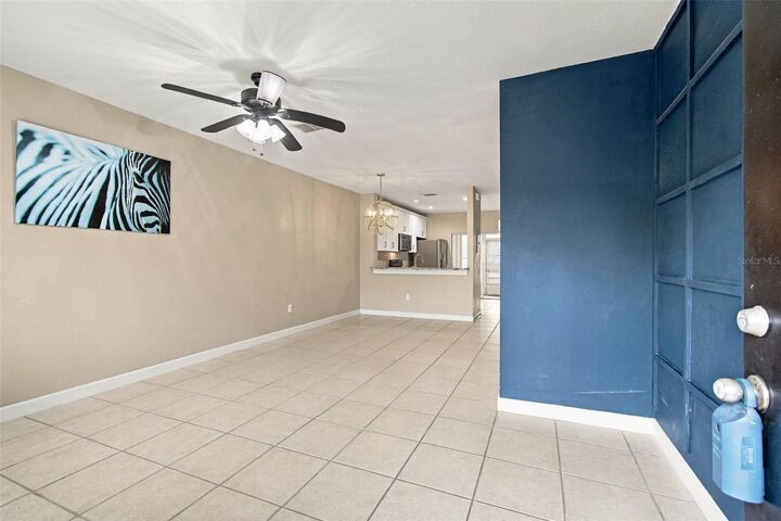 Property Photo:  12442 Berkeley Square Drive  FL 33626 
