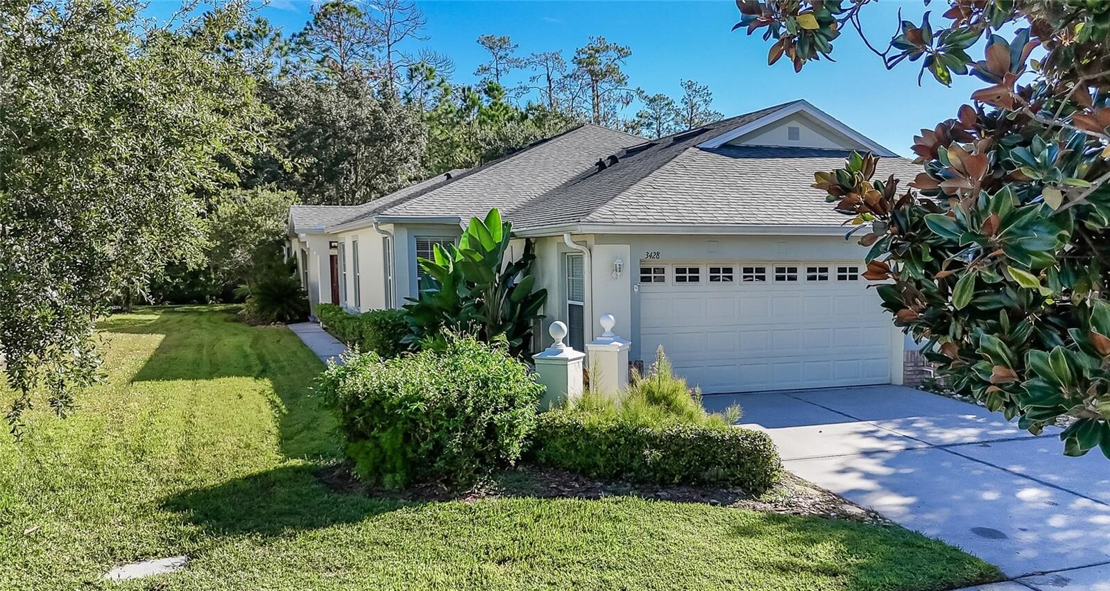 Property Photo:  3428 Chapel Creek Circle  FL 33544 