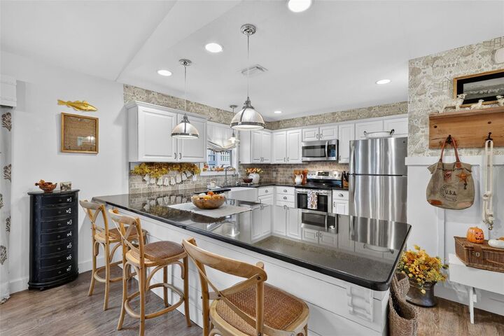 Property Photo: 1700 Jadestone Terrace FL 32162