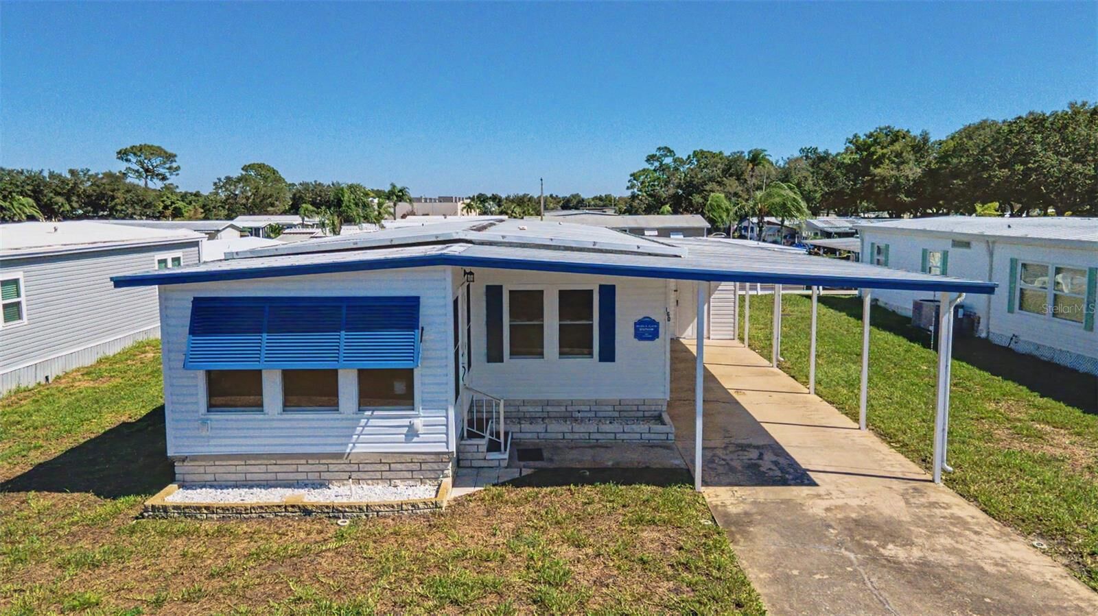 Property Photo:  39820 US Highway 19 N 160  FL 34689 