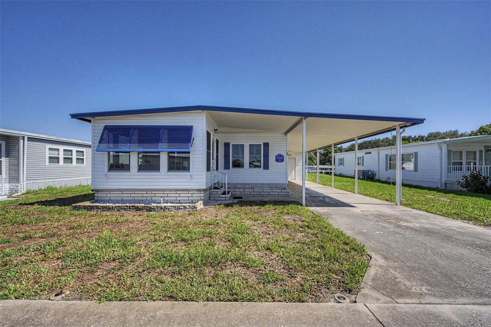 Property Photo: 39820 US Highway 19 N 160 FL 34689