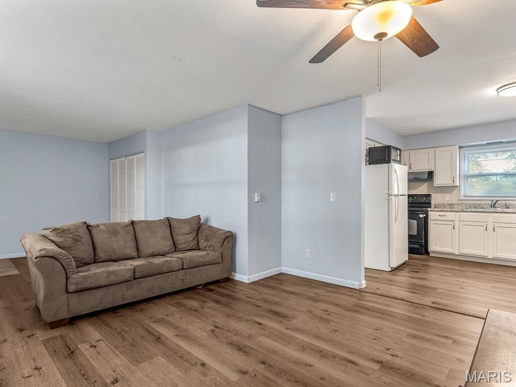 Property Photo:  62 Pine Trail  IL 62208 