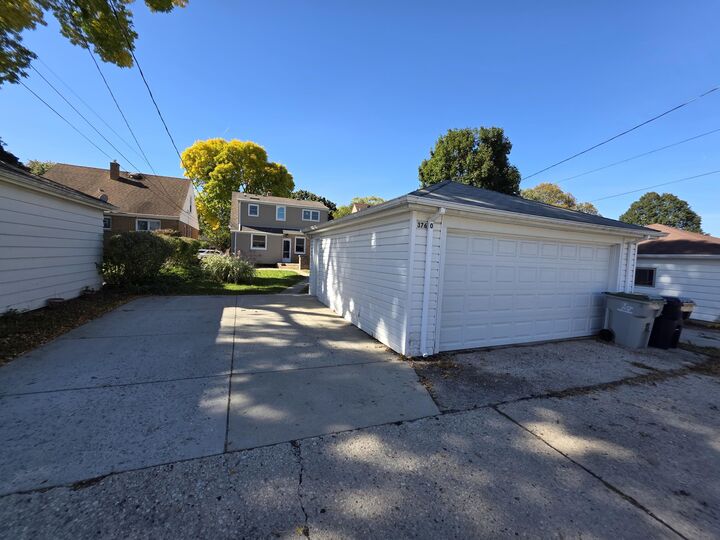Property Photo:  3760 N 85th St  WI 53222 