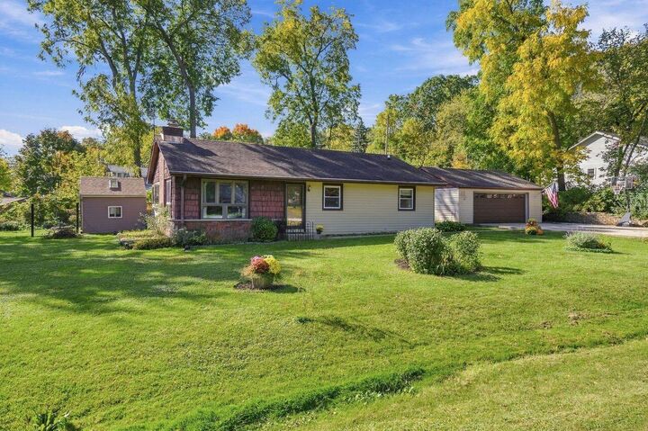 Property Photo: S70w19161 Wentland Dr WI 53150