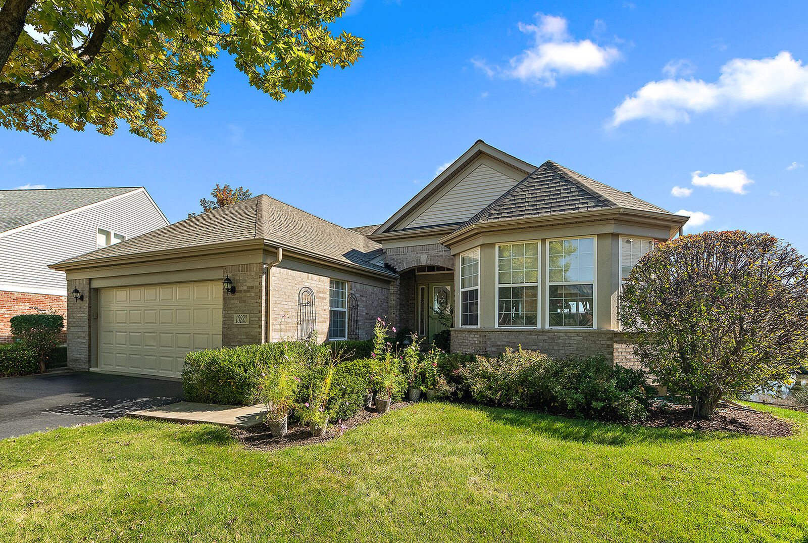 Property Photo:  13233 Bundoran Court  IL 60462 