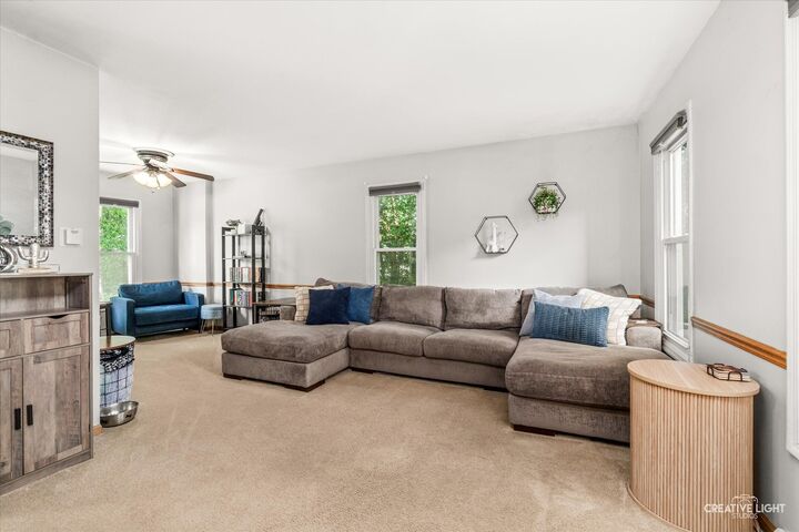 Property Photo: 1350 Leverenz Road IL 60564