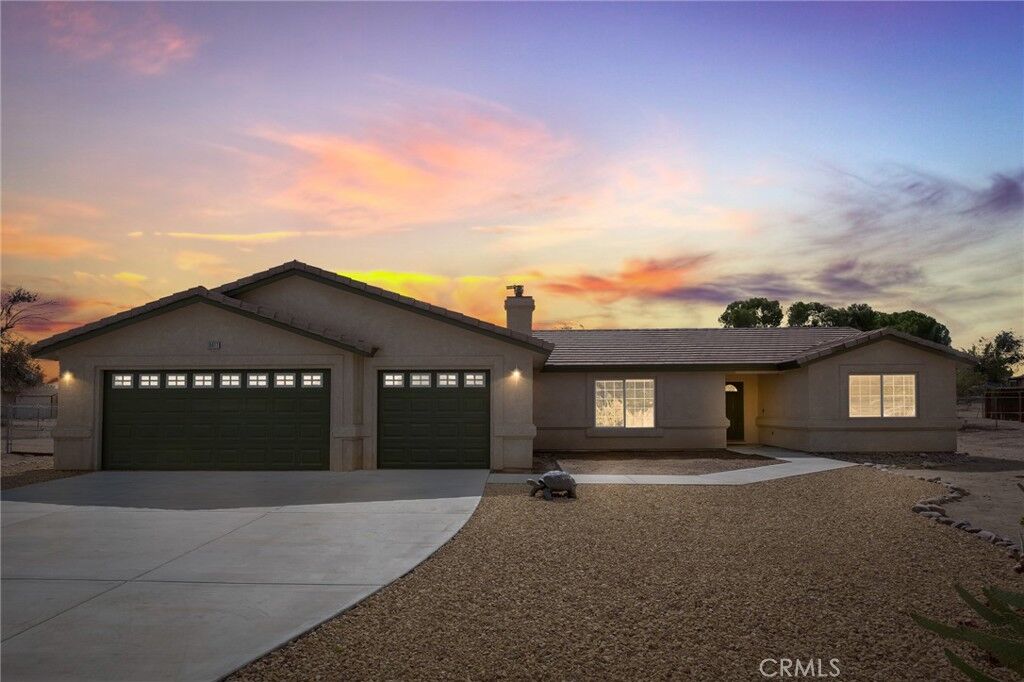 Property Photo:  19617 Tomahawk  CA 92307 