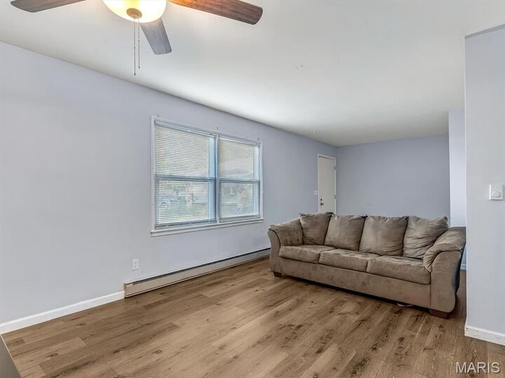 Property Photo:  62 Pine Trail  IL 62208 