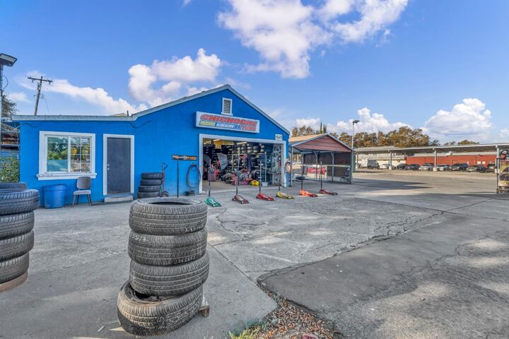 Property Photo:  1545 Sacramento Avenue  CA 95605 