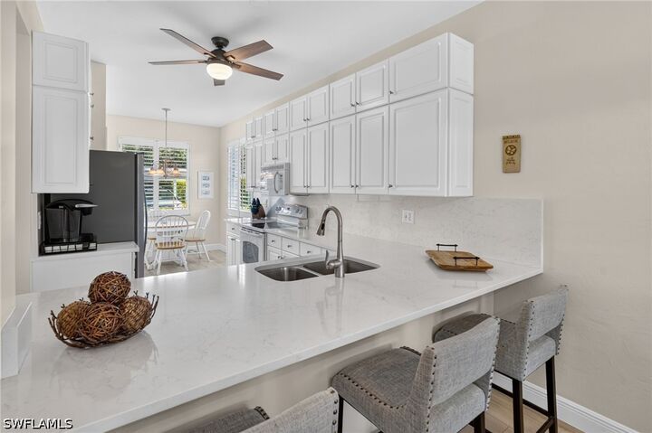 Property Photo:  9500 Highland Woods Boulevard 7101  FL 34135 