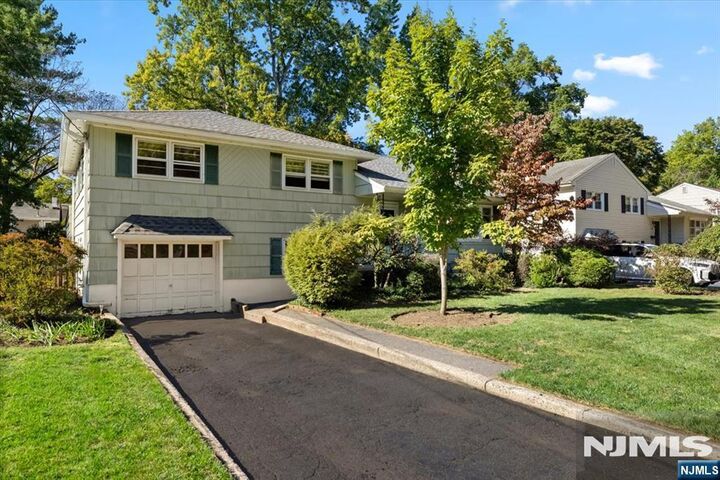 Property Photo: 546 Lynn Street NJ 07450