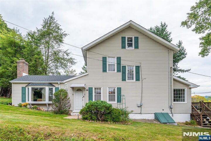Property Photo:  255 Pleasant Valley Way  NJ 07052 
