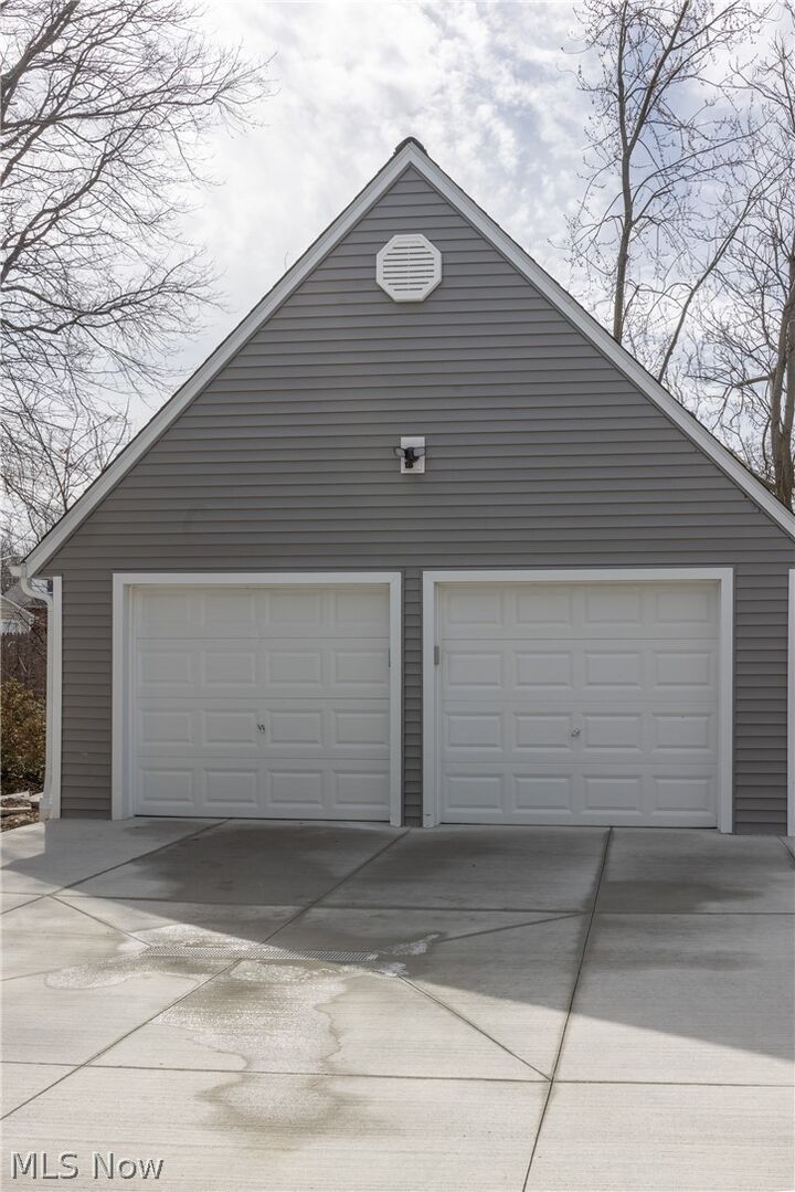 Property Photo:  1716 Robindale Street  OH 44092 