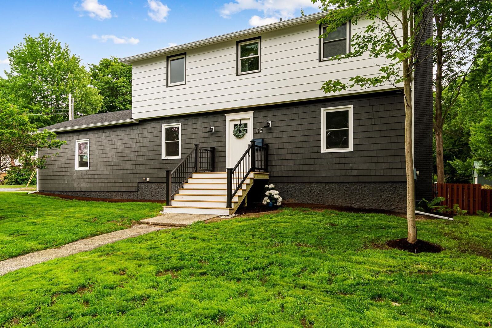 Property Photo:  180 Laurel Hill Drive  VT 05403 