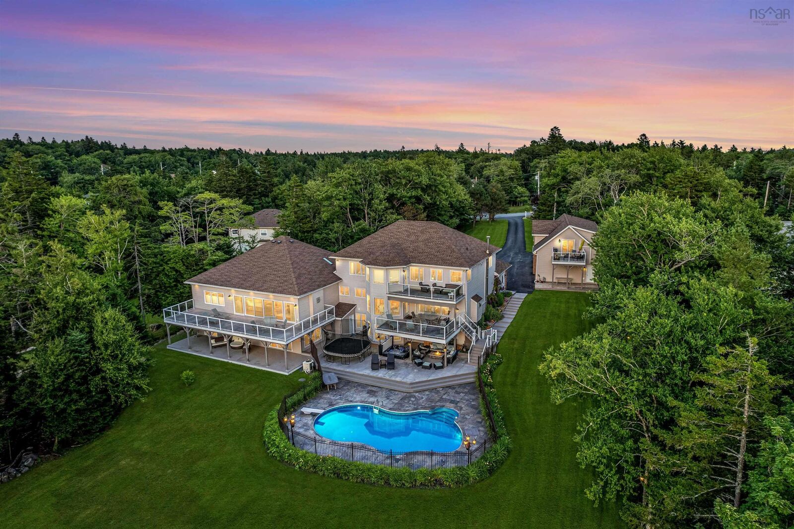 Property Photo:  47 Long Lake Drive  NS B4B 1K6 