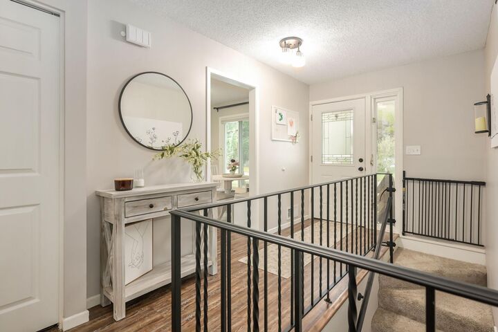 Property Photo:  1701 James Place  MN 55337 
