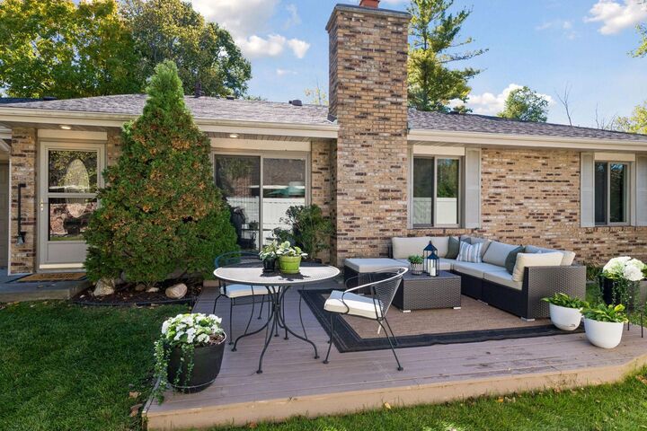 Property Photo:  4546 Aspenwood Trail  MN 55345 