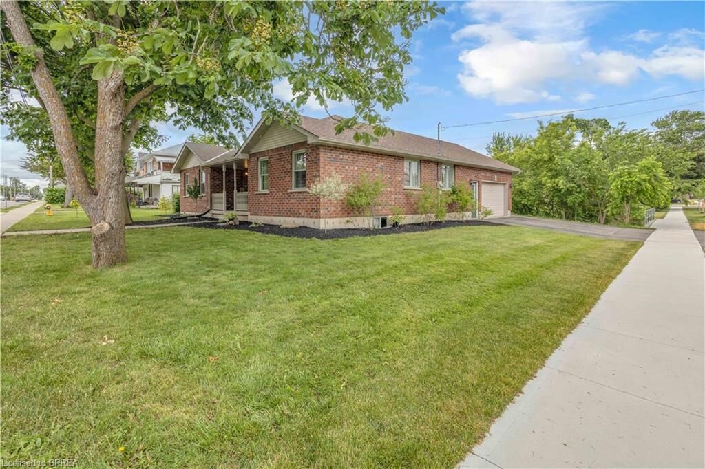 Property Photo:  5 Walpole Drive  ON N0A 1J0 
