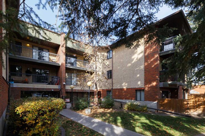 Property Photo:  1919 36 Street SW 211  AB T3E 2Y8 
