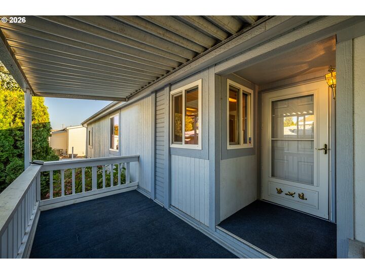 Property Photo:  1199 N Terry St 343  OR 97402 