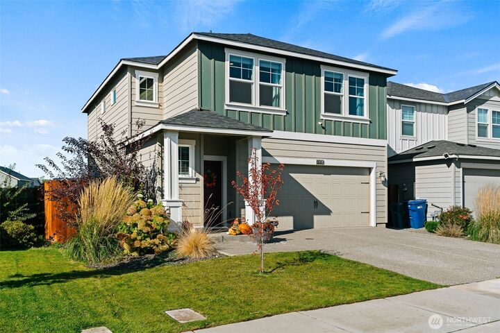 Property Photo:  2972  Longhorn Loop  WA 98926 