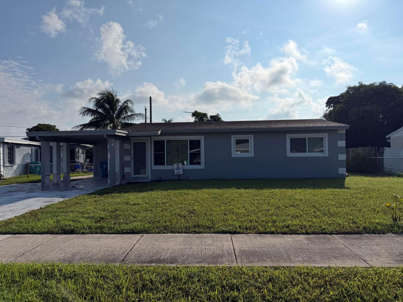 Property Photo:  1526 NE 1st Court  FL 33435 